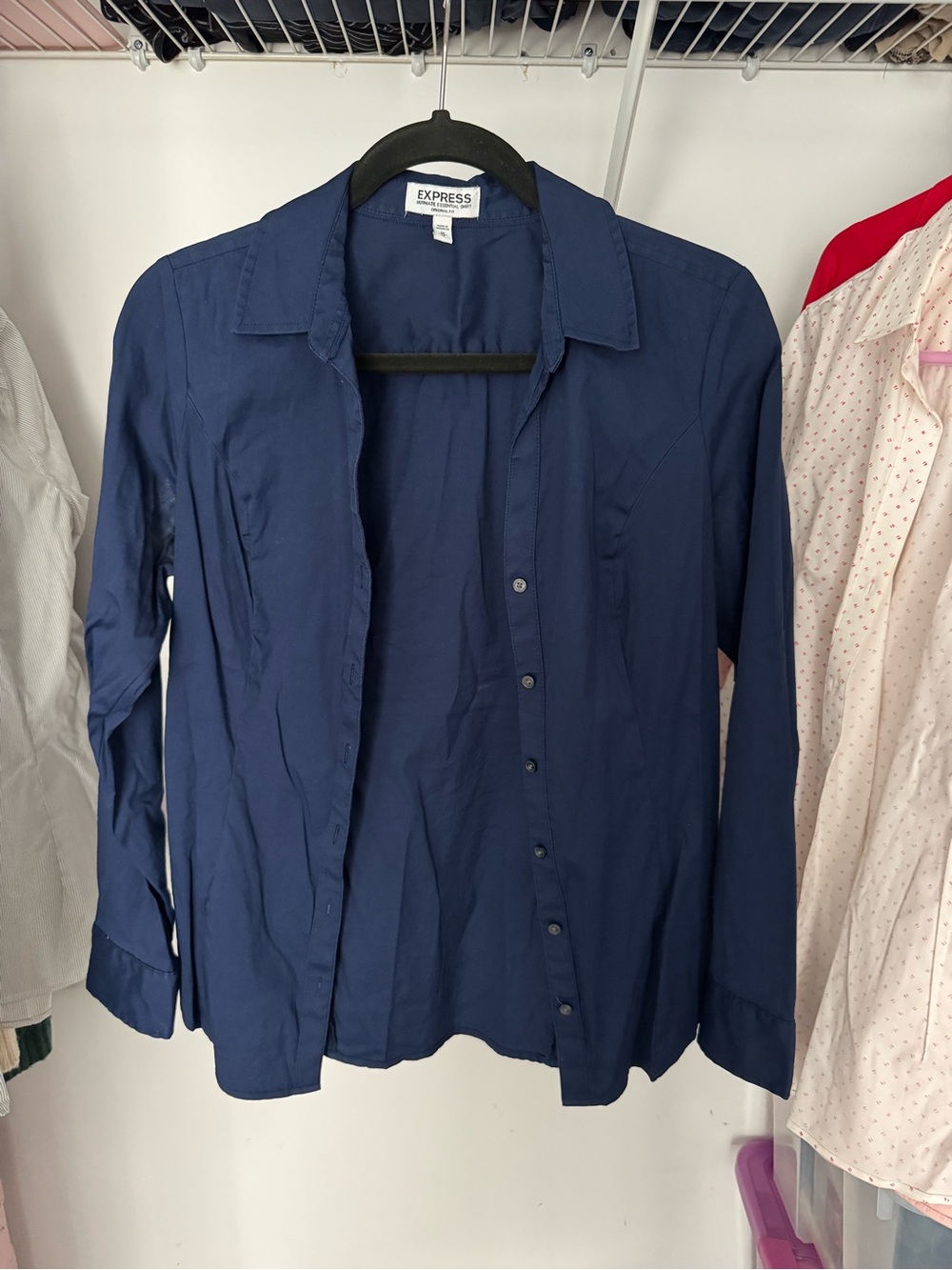Express Womens Ultimate Essential Shirt - Original Fit
